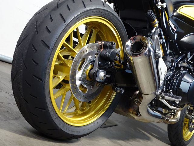 kawasaki - z900rs-se