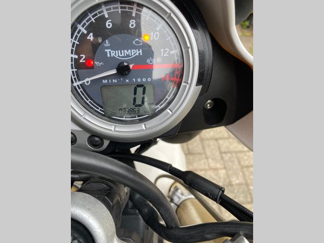 triumph - street-triple-675