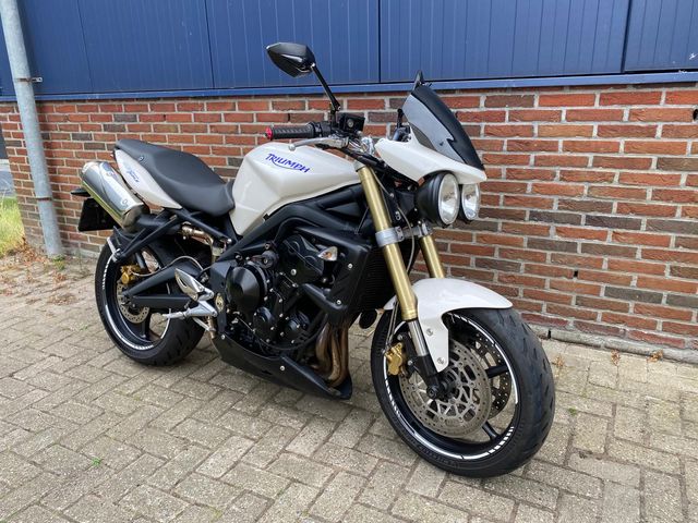 triumph - street-triple-675