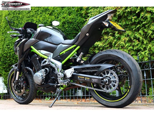 kawasaki - z900