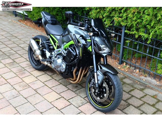kawasaki - z900