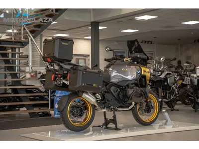 BMW R 1300 GS ADVENTURE AURUM EDITION – foto 3