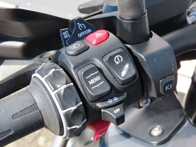 bmw - r-1250-gs-adventure