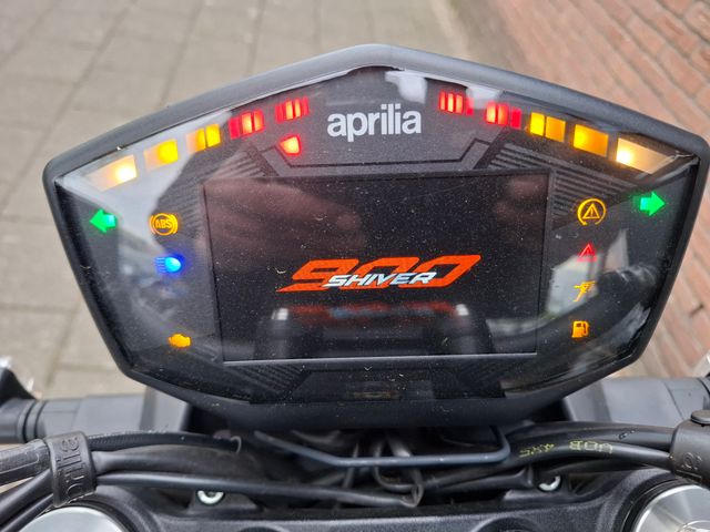 aprilia - shiver-900