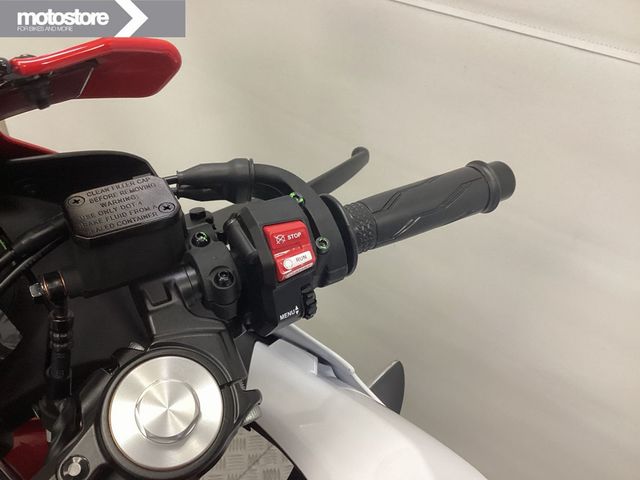 yamaha - yzf-r-125-abs