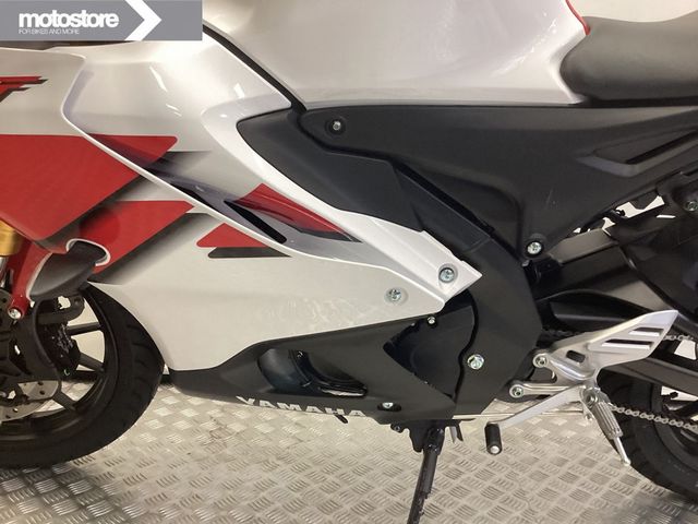 yamaha - yzf-r-125-abs