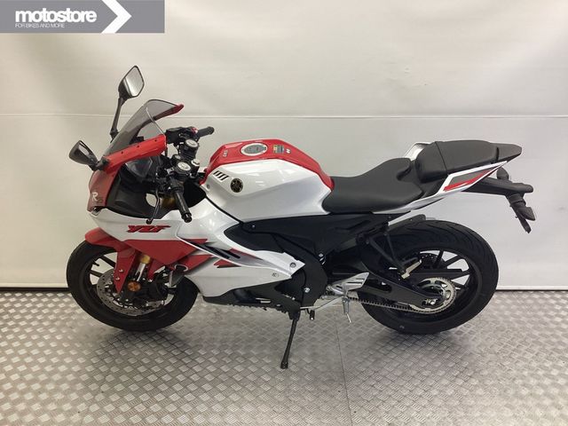yamaha - yzf-r-125-abs