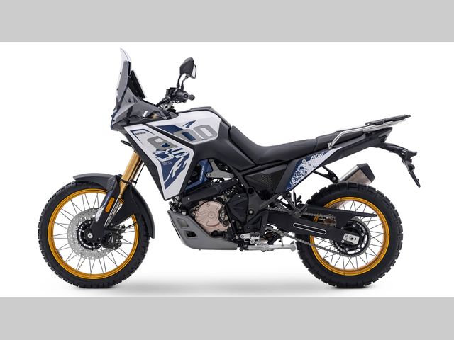 voge - ds-800-x-rally