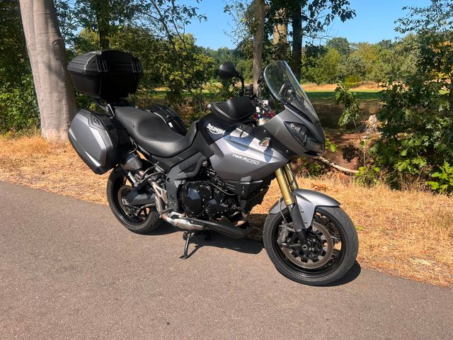 triumph - tiger-1050-abs