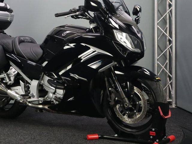yamaha - fjr-1300-ae