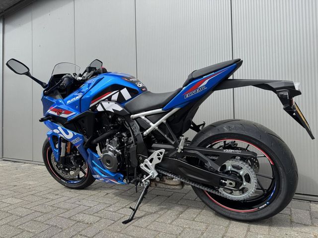 suzuki - gsx-8r