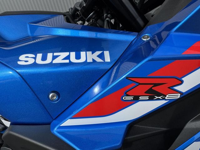 suzuki - gsx-8r