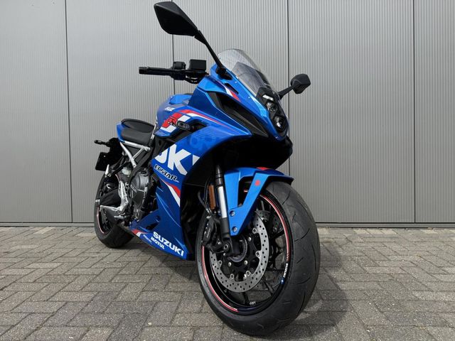 suzuki - gsx-8r