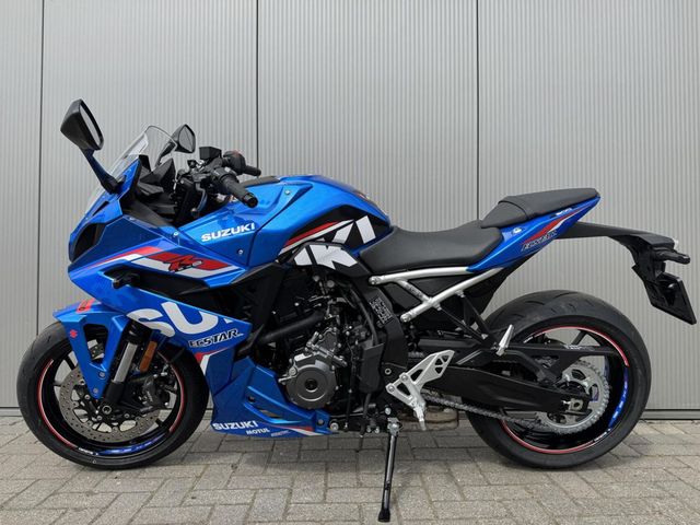suzuki - gsx-8r