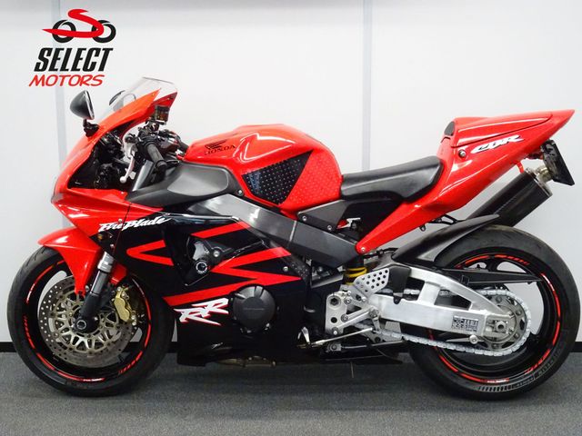 honda - cbr-900-rr-fireblade