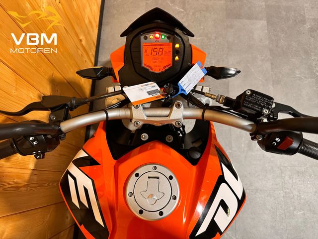 ktm - 125-duke