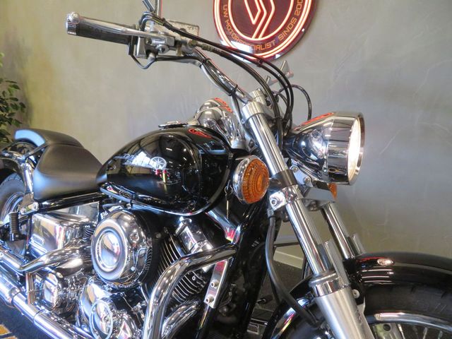 yamaha - xvs-650-a-dragstar-classic