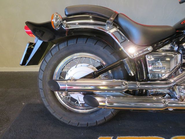 yamaha - xvs-650-a-dragstar-classic