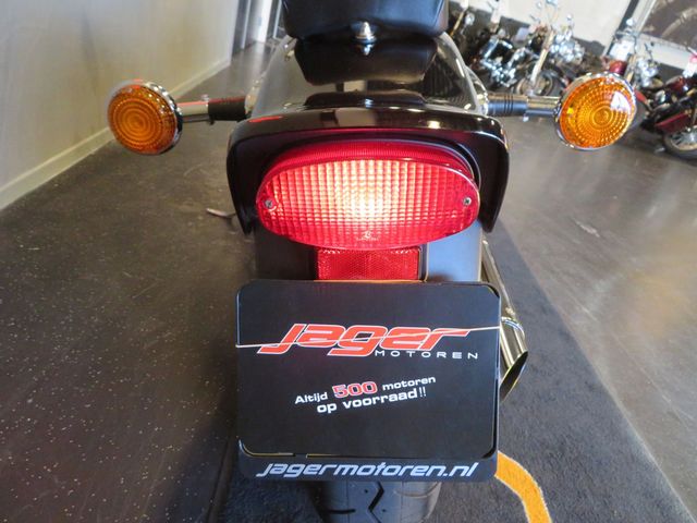 yamaha - xvs-650-a-dragstar-classic