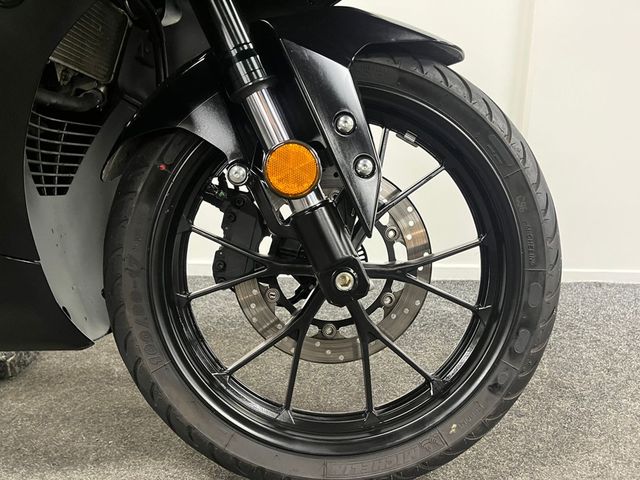 yamaha - yzf-r-125-abs