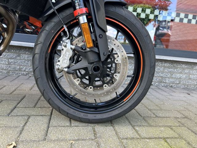 ktm - 890-duke