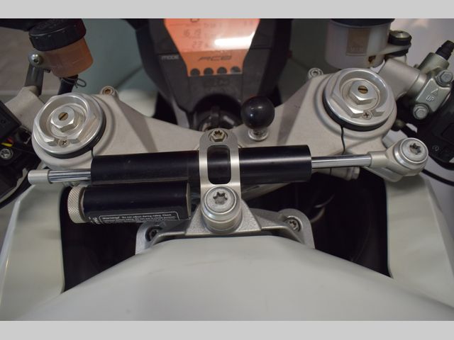 ktm - 1190-rc-8