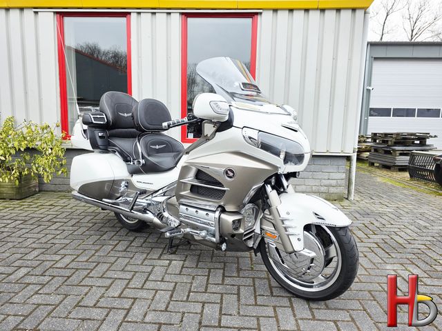 honda - gl-1800-goldwing-abs