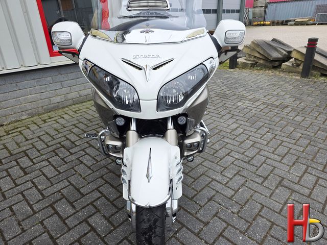 honda - gl-1800-goldwing-abs