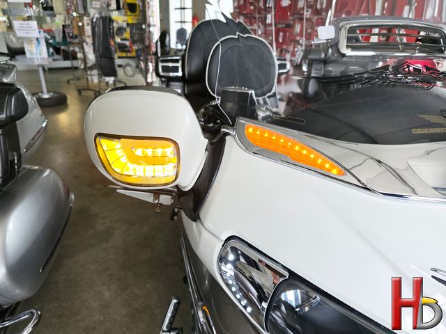 honda - gl-1800-goldwing-abs