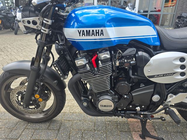 yamaha - xjr-1300
