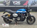 YAMAHA XJR 1300