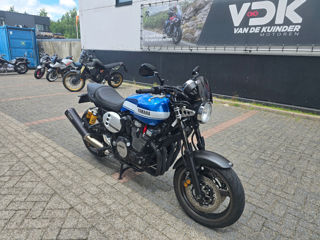 yamaha - xjr-1300