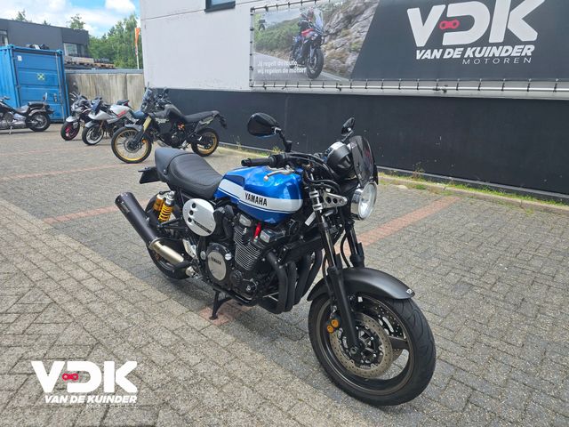 yamaha - xjr-1300