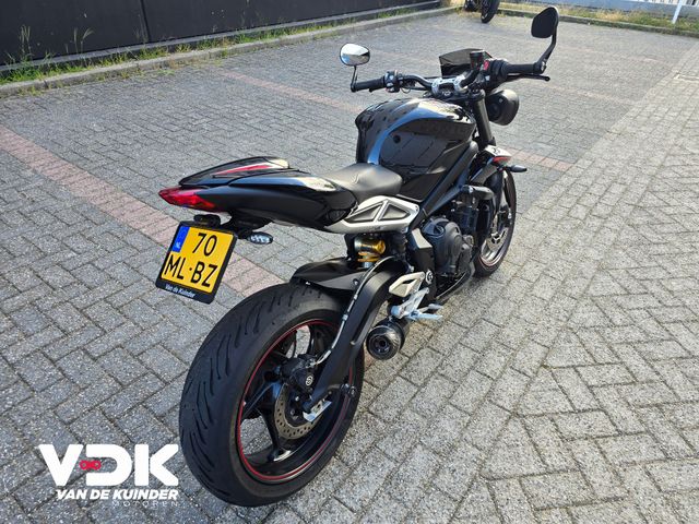 triumph - street-triple-rs