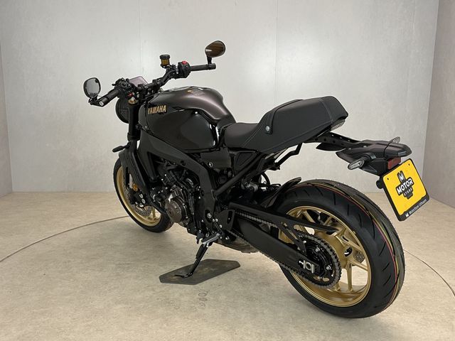 yamaha - xsr-900-abs