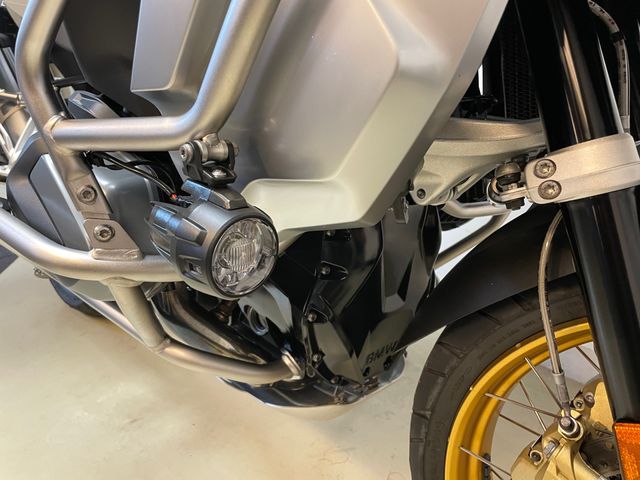bmw - r-1250-gs-adventure