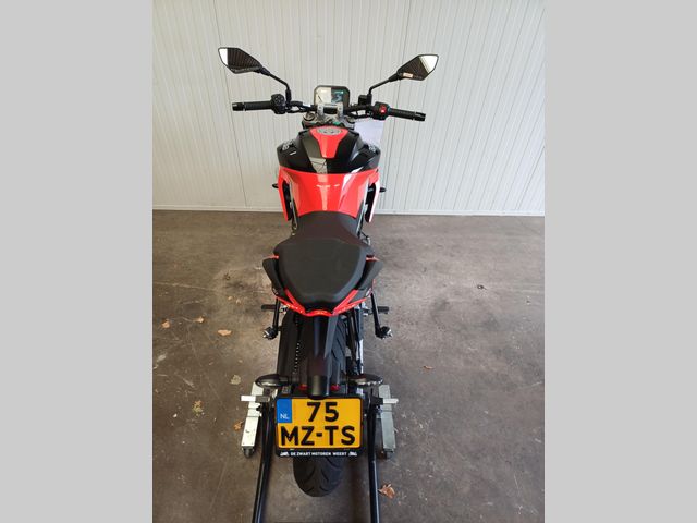 aprilia - tuono-457