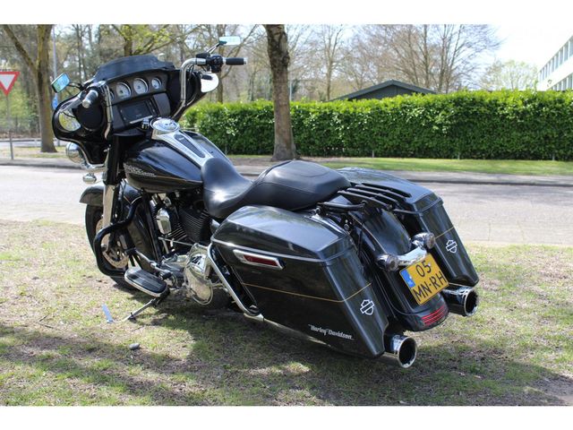 harley-davidson - street-glide-special-flhxs