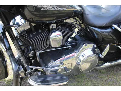 HARLEY-DAVIDSON STREET GLIDE SPECIAL FLHXS – foto 4