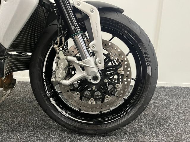 mv-agusta - brutale-800-dragster