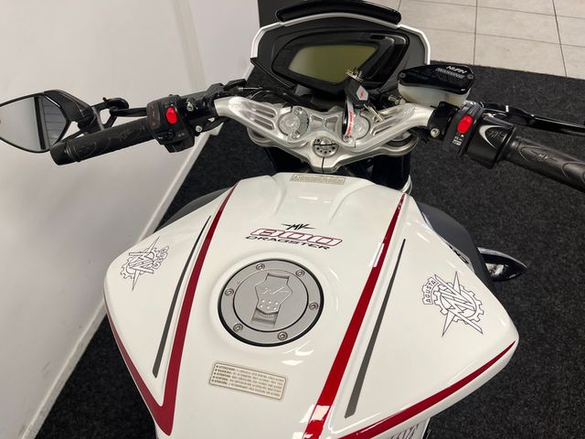 mv-agusta - brutale-800-dragster