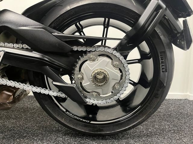 mv-agusta - brutale-800-dragster