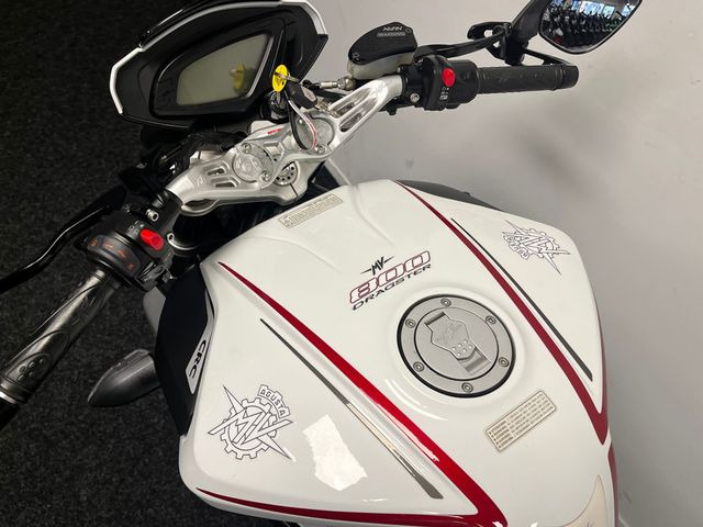 mv-agusta - brutale-800-dragster