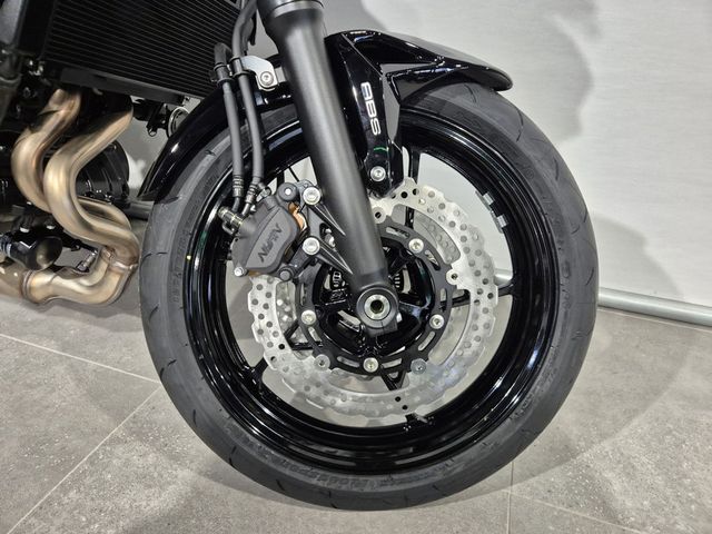 kawasaki - z650