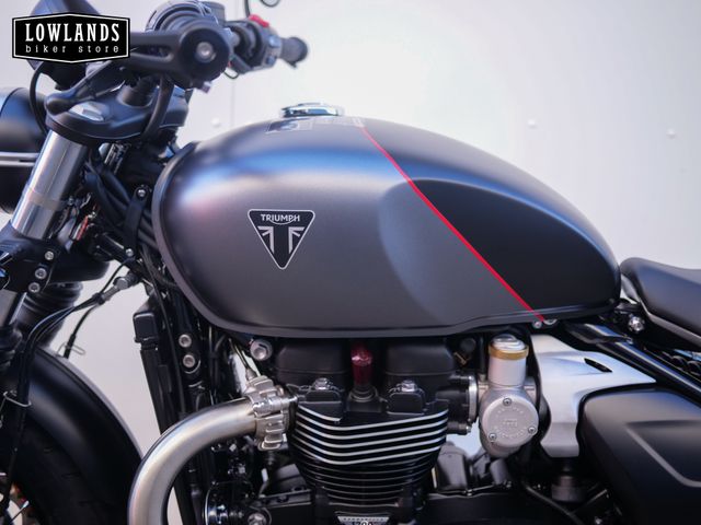 triumph - bonneville-bobber