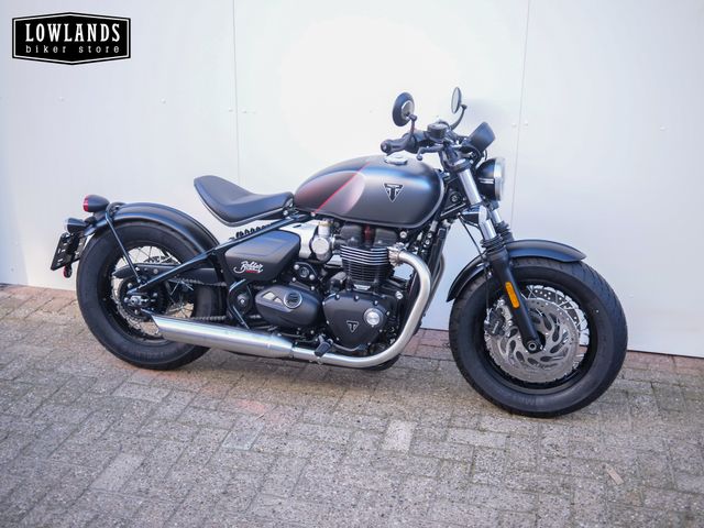 triumph - bonneville-bobber
