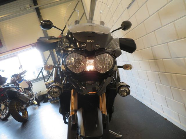 triumph - tiger-explorer