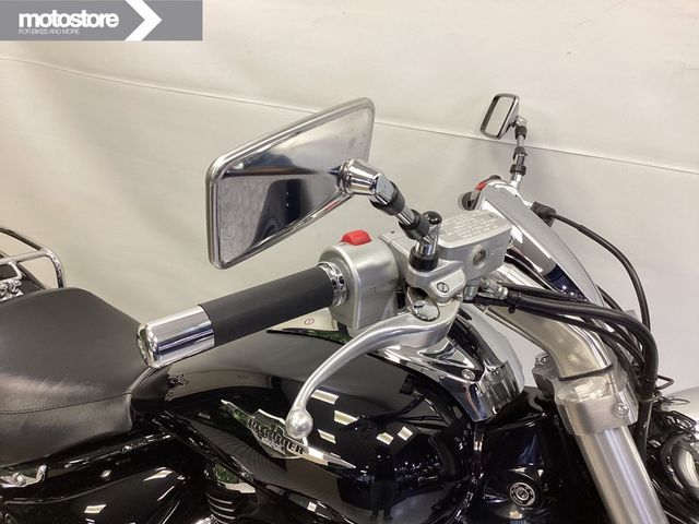 suzuki - new-intruder-m-800