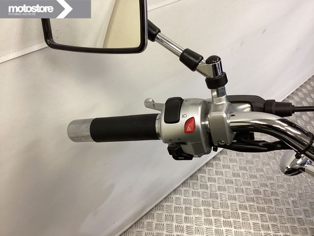 suzuki - new-intruder-m-800