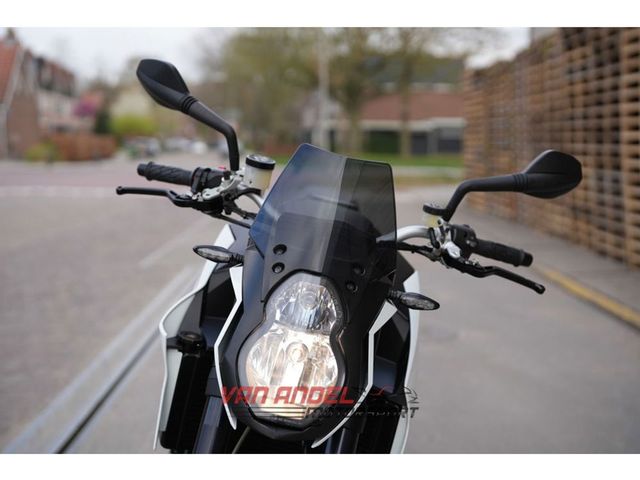 ktm - 990-super-duke